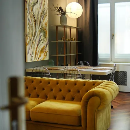 Central Historic Apartment In Old Town Swetlikov Dom Apartmán